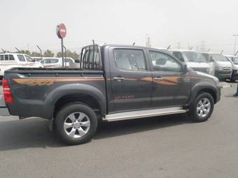 2012 Toyota Hilux Pick Up Pictures