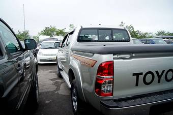 2012 Toyota Hilux Pick Up Pictures