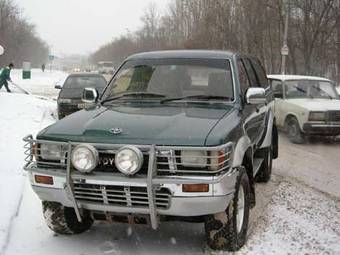 1990 Toyota Hilux Surf