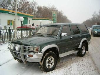 1990 Toyota Hilux Surf