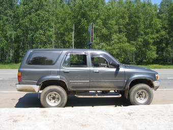 1990 Toyota Hilux Surf