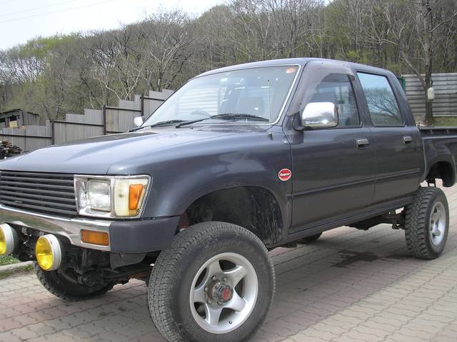 1990 Toyota Hilux Surf