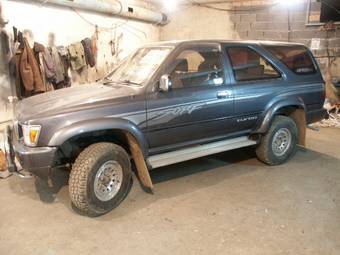 1990 Toyota Hilux Surf