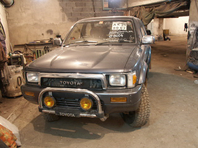 1990 Toyota Hilux Surf