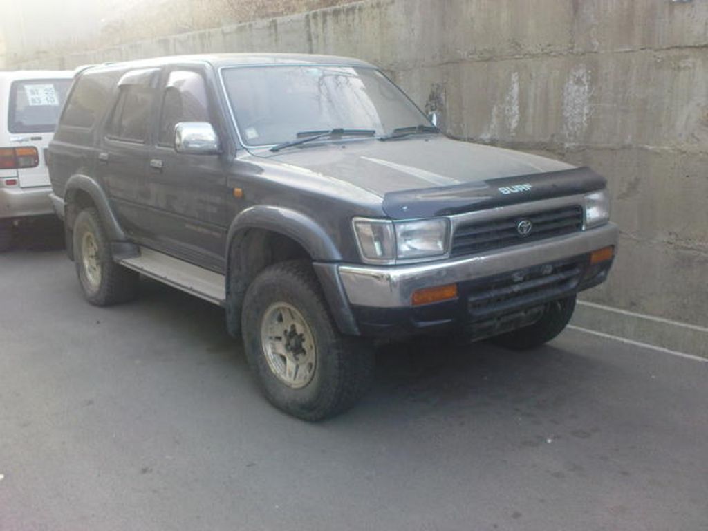 1990 Toyota Hilux Surf