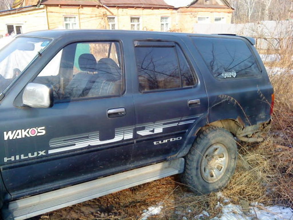1990 Toyota Hilux Surf