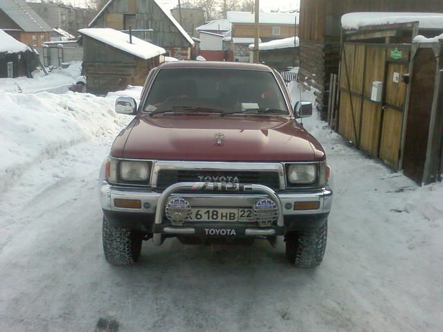 1990 Toyota Hilux Surf