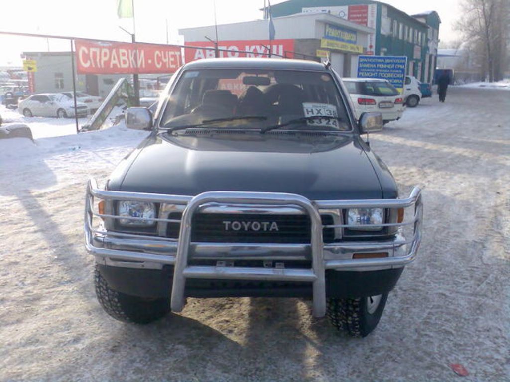 1990 Toyota Hilux Surf