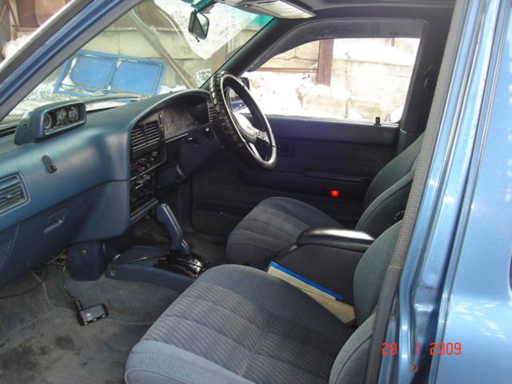 1990 Toyota Hilux Surf