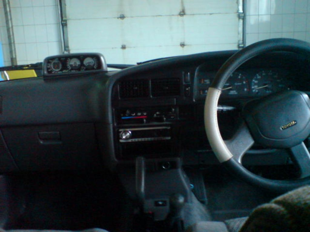 1990 Toyota Hilux Surf