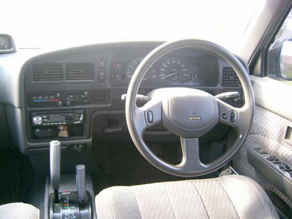 1990 Toyota Hilux Surf