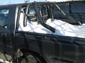 1990 Toyota Hilux Surf Pictures