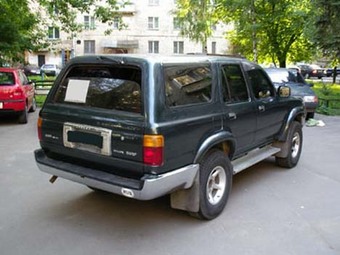 1991 Toyota Hilux Surf Photos