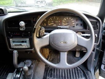 1991 Toyota Hilux Surf Photos