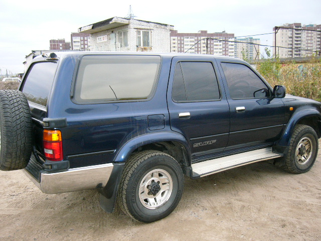 1993 Toyota Hilux Surf Pictures
