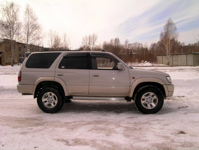 Hilux Surf