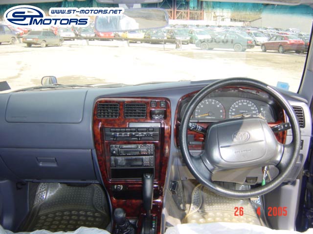 1996 Toyota Hilux Surf Photos