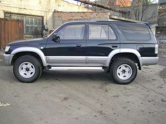 1996 Toyota Hilux Surf Images