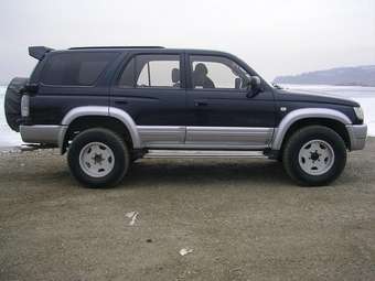 1996 Toyota Hilux Surf Images