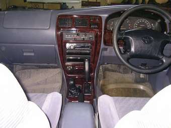1996 Toyota Hilux Surf Pictures
