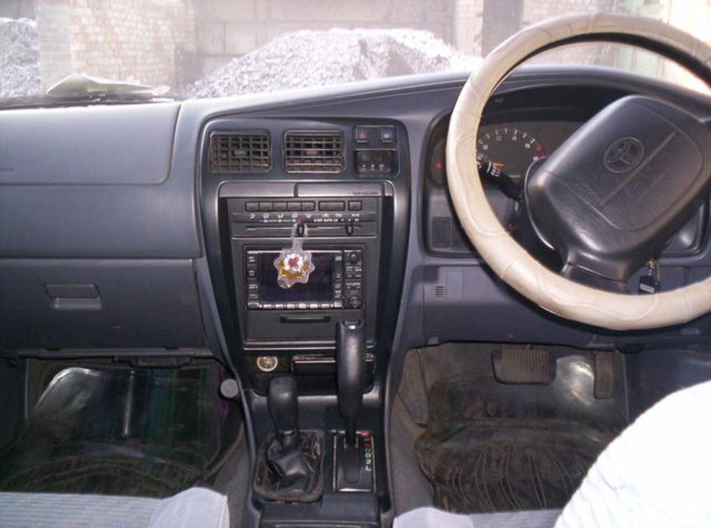 1997 Toyota Hilux Surf