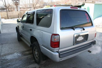 Hilux Surf