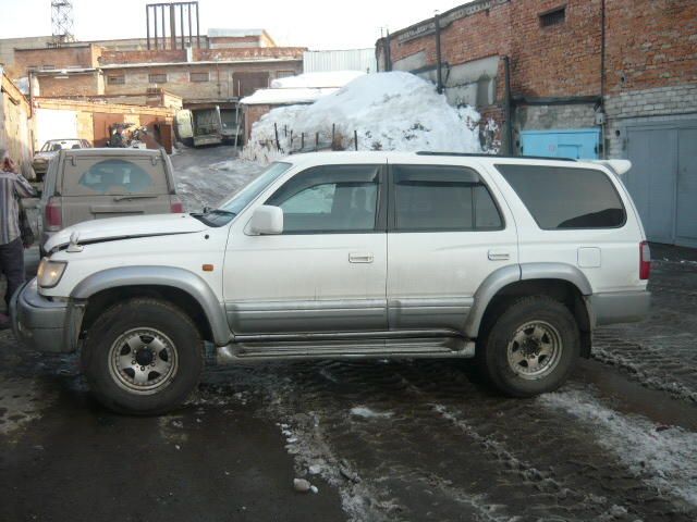1998 Toyota Hilux Surf