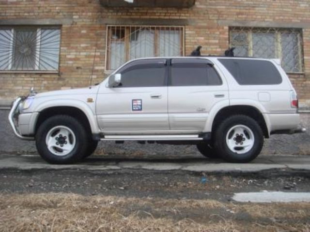 1998 Toyota Hilux Surf