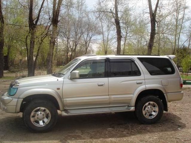 1999 Toyota Hilux Surf