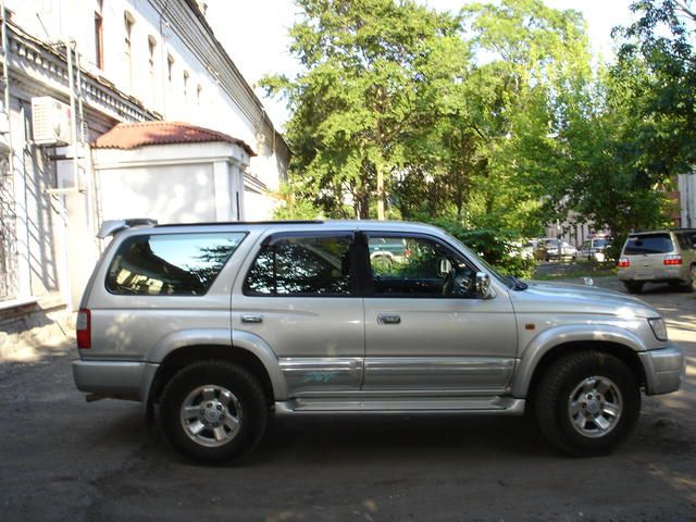 1999 Toyota Hilux Surf