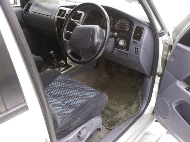 1999 Toyota Hilux Surf