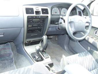 1999 Toyota Hilux Surf Photos