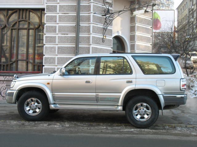 2000 Toyota Hilux Surf