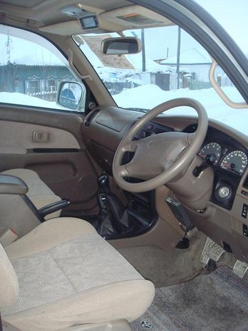 2000 Toyota Hilux Surf