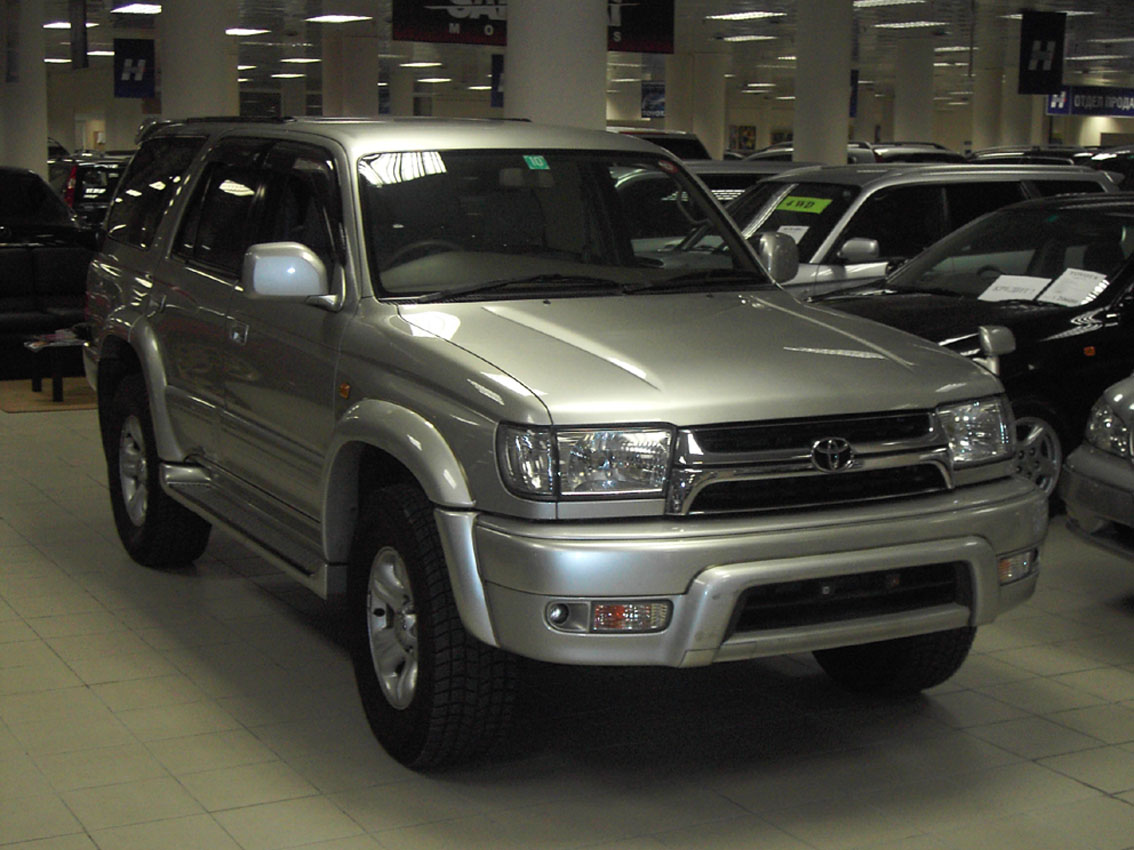 2000 Toyota Hilux Surf Photos