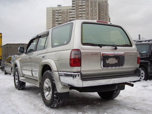 2000 Toyota Hilux Surf Photos