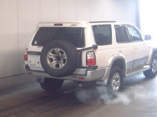 2000 Toyota Hilux Surf Pictures