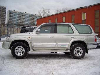 2000 Toyota Hilux Surf Pictures