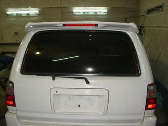 2000 Toyota Hilux Surf Photos
