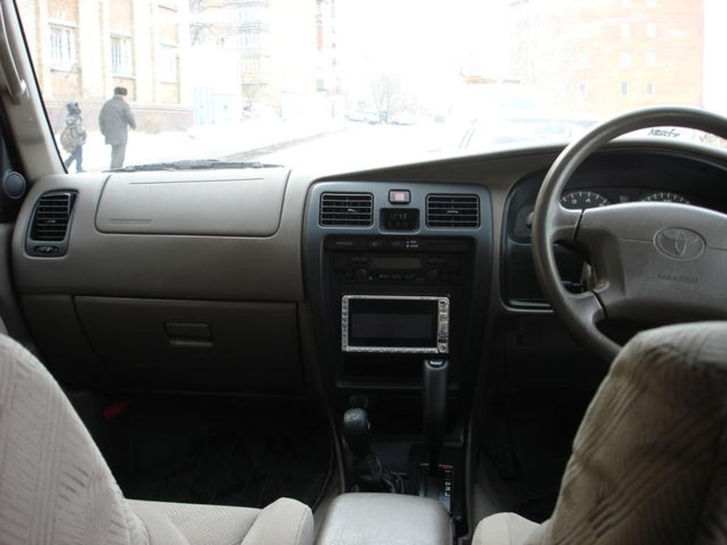 2001 Toyota Hilux Surf