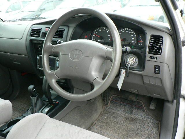2001 Toyota Hilux Surf