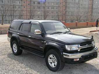 2001 Toyota Hilux Surf Pics