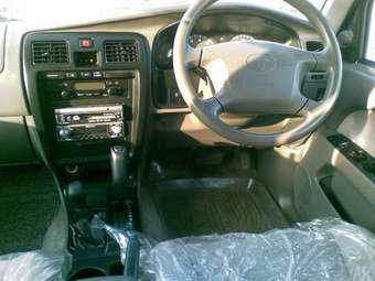 2001 Toyota Hilux Surf Pictures