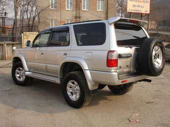 2001 Toyota Hilux Surf Pictures