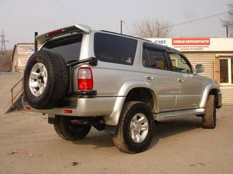 2001 Toyota Hilux Surf Photos