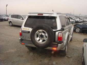 2001 Toyota Hilux Surf Pics