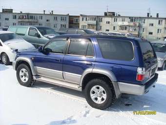 2001 Toyota Hilux Surf Photos