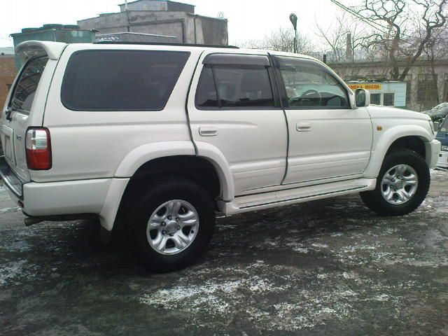 2002 Toyota Hilux Surf