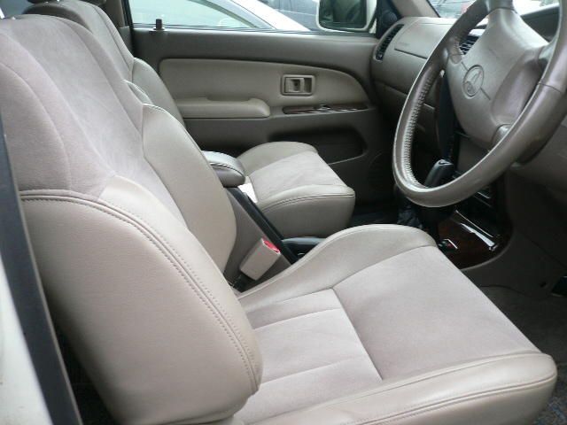 2002 Toyota Hilux Surf