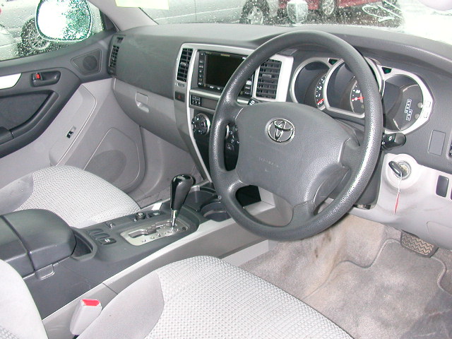 2002 Toyota Hilux Surf Pictures